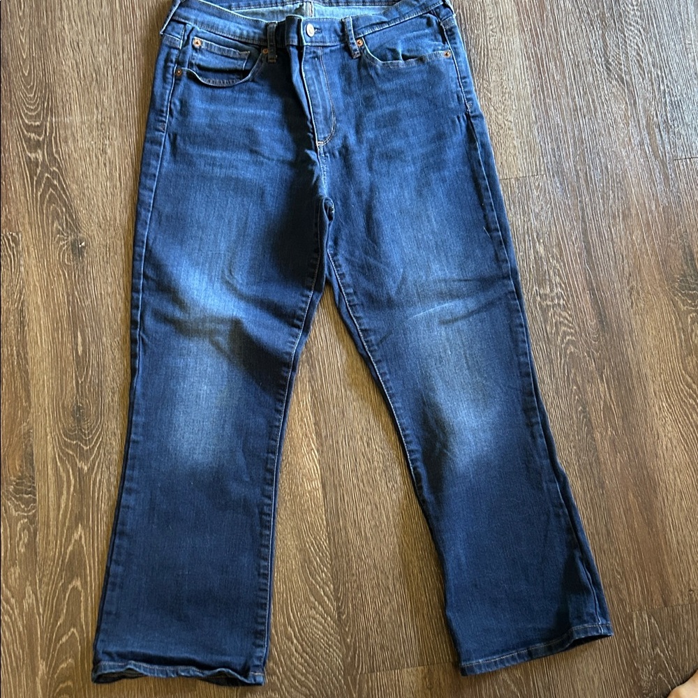GAP women’s Dark Blue Slim Jeans, cropped flair high rise,  Gap 1969 Size 31 R